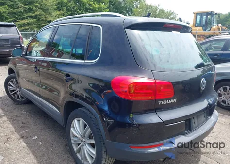 2012 Volkswagen Tiguan Se z USA, uszkodzony, nr VIN WVGBV7AX6CW548077